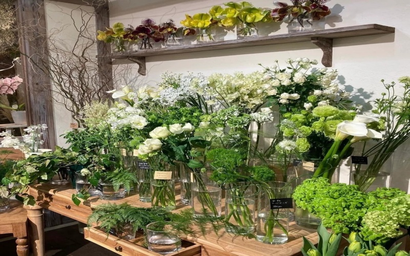 开花店赚钱与做艺术设计并不矛盾